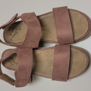 Natural Soul sandal